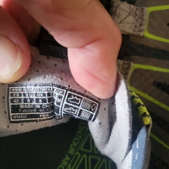 Keen McKenzie II Water Shoes - Picture 2 of 3